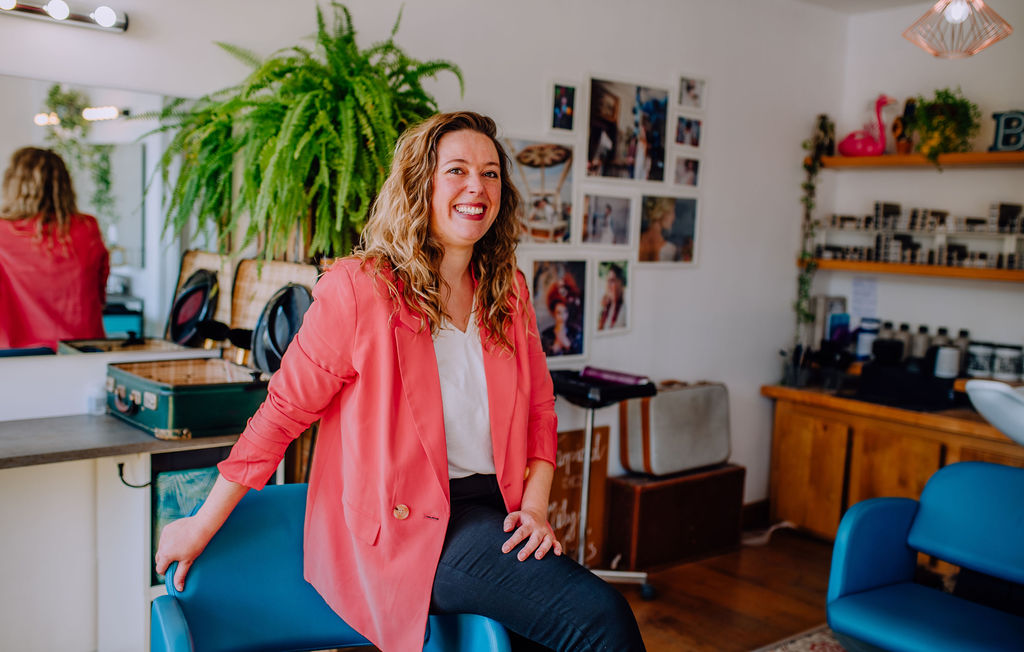 Emilie Loubet, fondatrice du salon de coiffure toulousain Mily Cuts